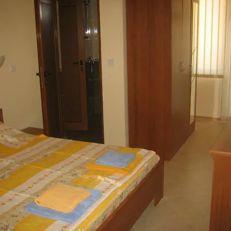 In Lazur 2 Apartment