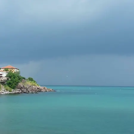 In Lazur 2 Apartment Sozopol